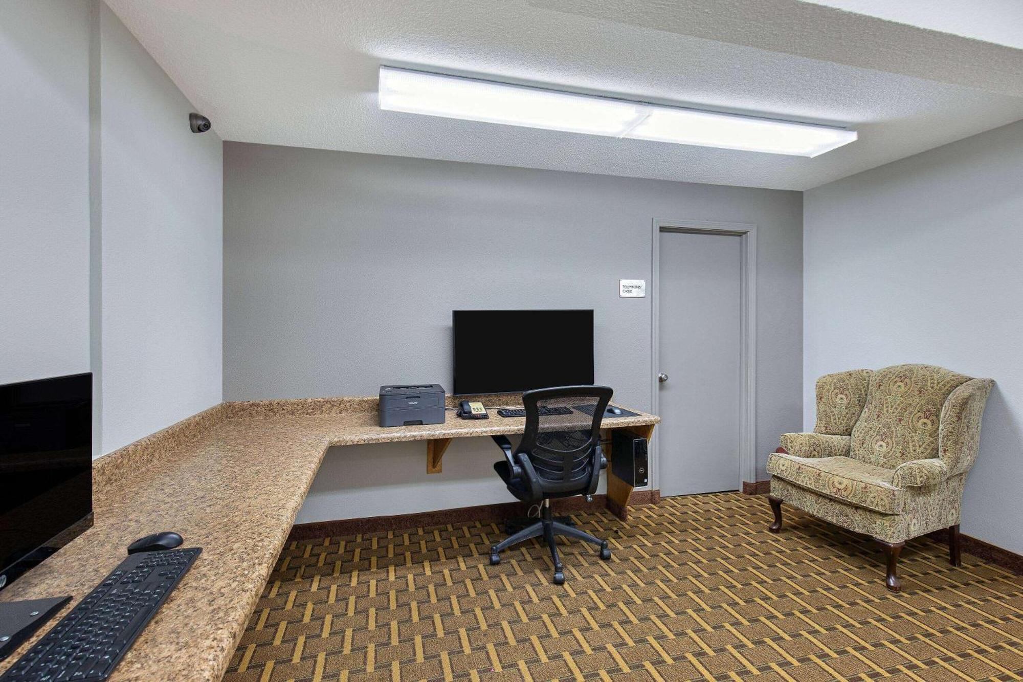 Ramada By Wyndham Bowling Green Dış mekan fotoğraf